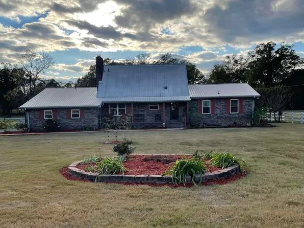 130 Milam Dr, Vincent, AL 35178