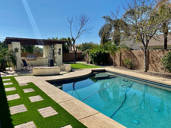 4th image of 2686 S Tucana Ct