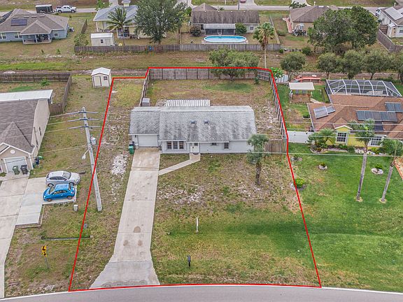2nd image of 2538 SW Bayshore Blvd