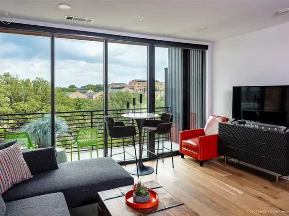 900 S 1st St Unit 416, Austin, TX 78704