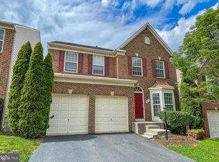 9910 E Hill Dr, Lorton, VA 22079