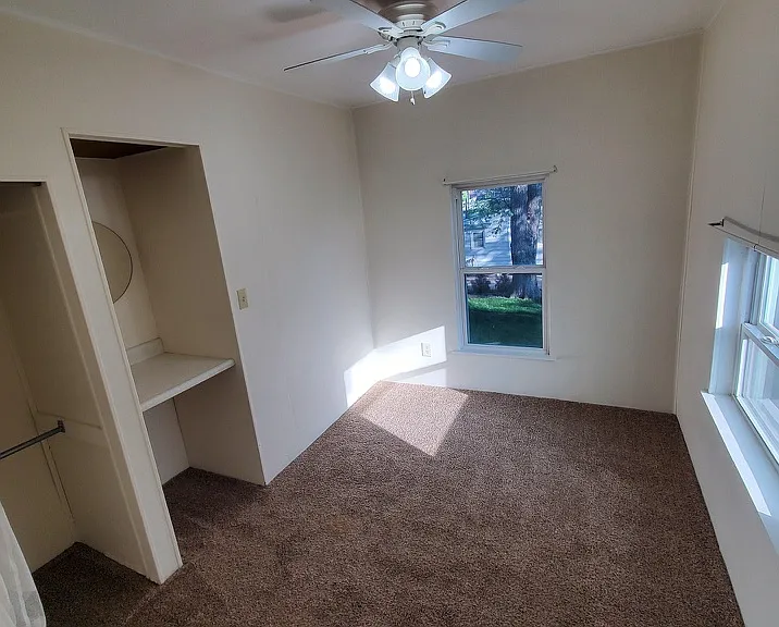 403 Meeker St — Photo 8