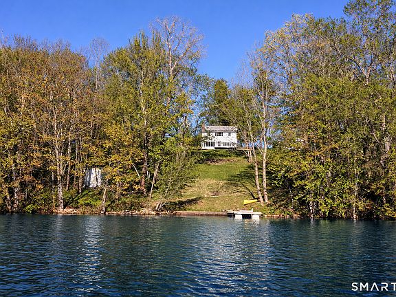 3rd image of 291 East Quasset Road