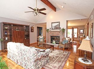 5077 Pine Ridge Rd N, East Stroudsburg, PA 18302