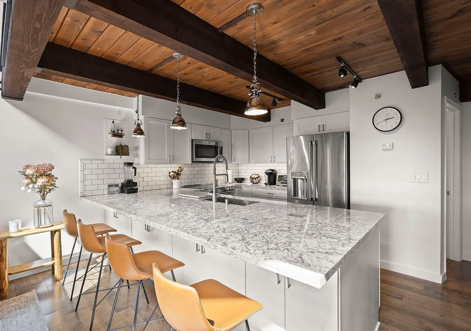 Lake-View Penthouse | Your Executive-Ready Tahoe Ski Base — Photo 4