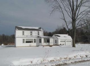 5176 Springborn Rd, China, MI 48054