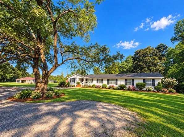 15162 Randolph Foster Rd, Wilmer, AL 36587