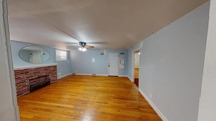 1 bed, 1.0 bath, $850 — Photo 2