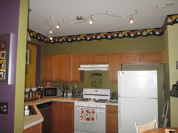 3rd image of 1370 Redbridge Ct