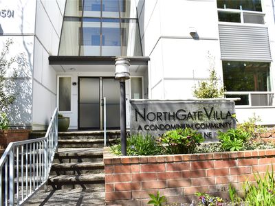 10501 8th Avenue NE #121, Seattle, WA, 98125