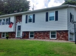 125 Sycamore Dr, Thompsontown, PA 17094