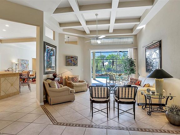 4th image of 9881 Clear Lake Cir