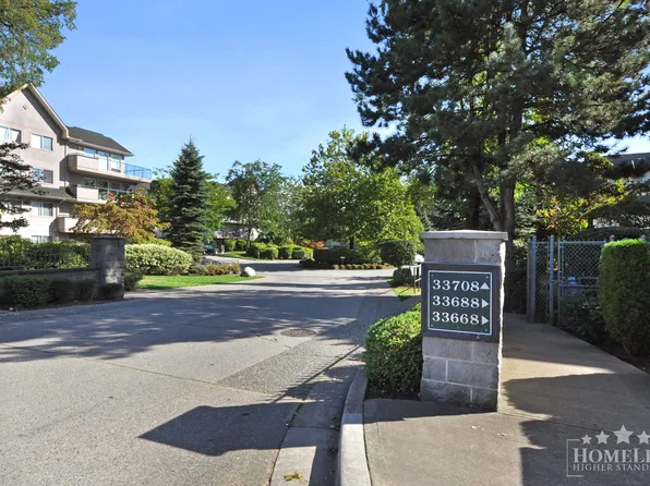 33688 King Rd #102, Abbotsford, BC V2S 7P9