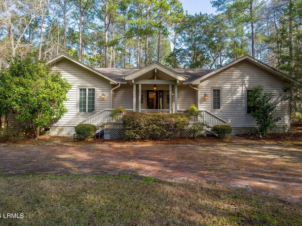 30 Wallace Road, Beaufort, SC 29907