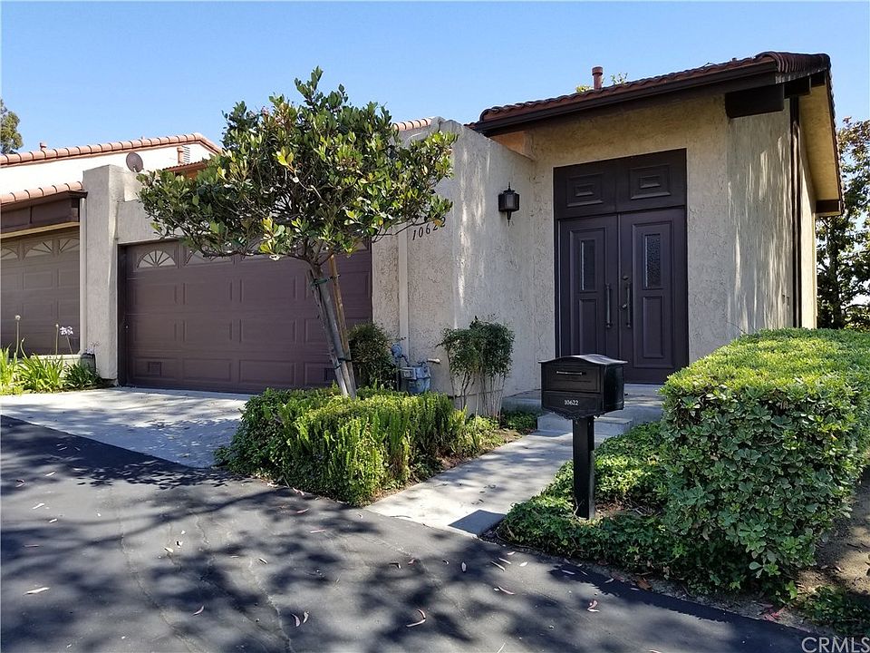 1st image of 10622 Tierra Navarra Dr