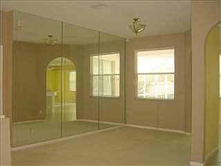 5th image of 9326 Hampshire Park Dr