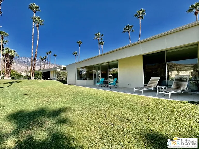 197 Desert Lakes Dr — Photo 49