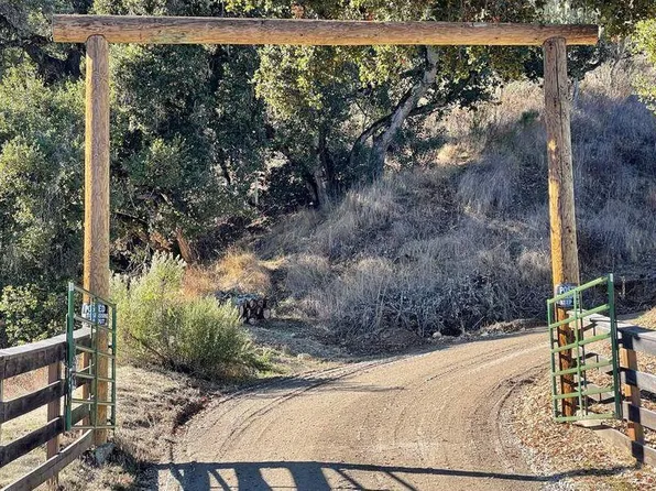 17114 Cachagua Rd, Carmel Valley, CA 93924