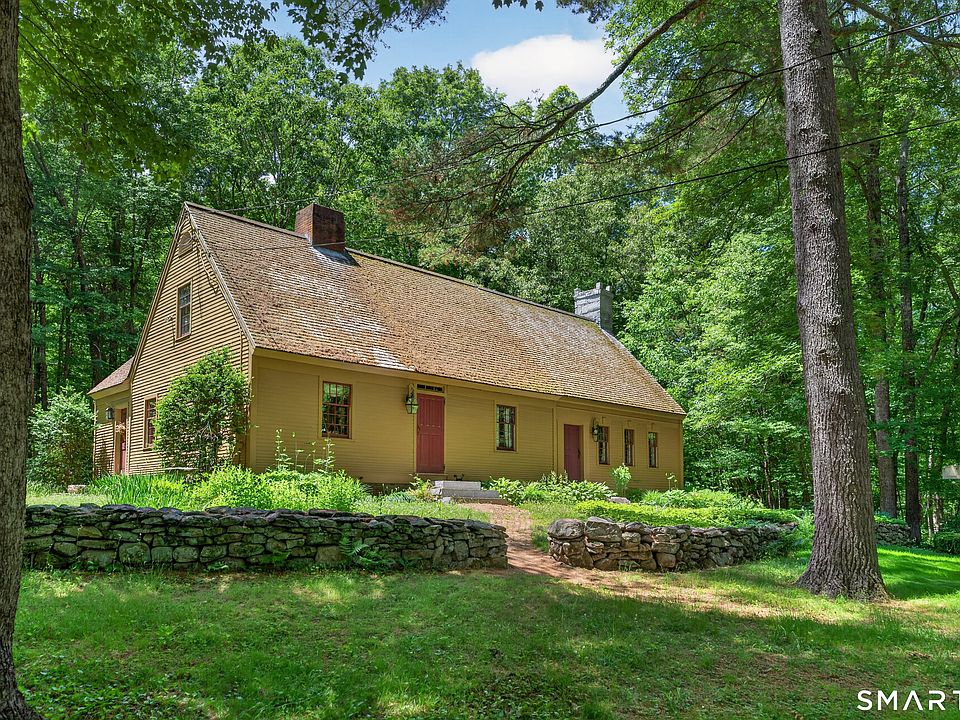 1st image of 272 Horse Hill Road