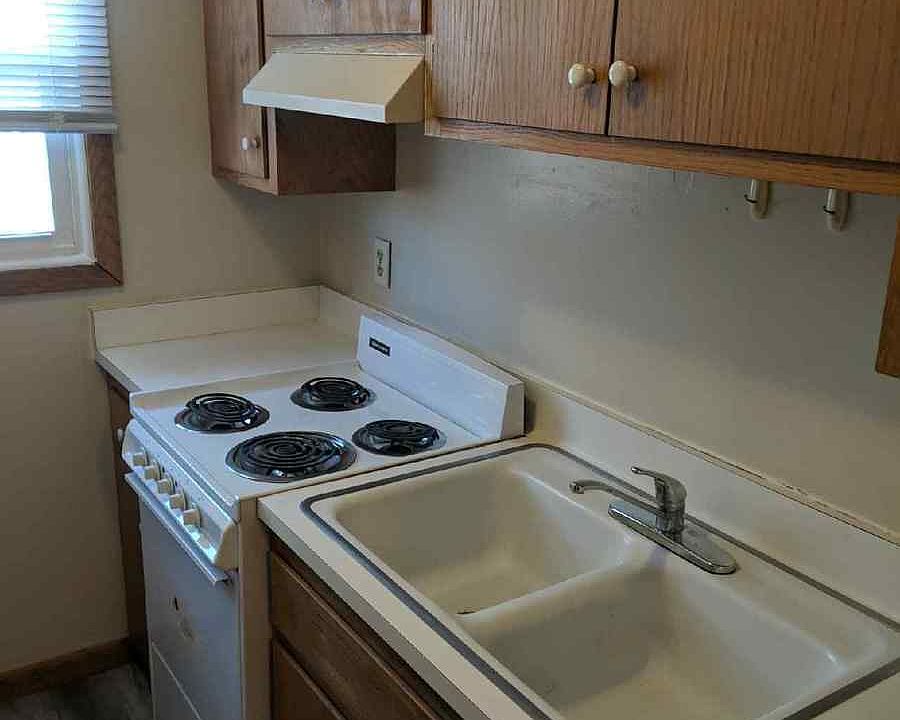 1st image of 8340 Minnetonka Blvd #109