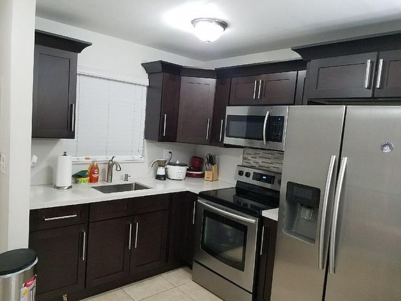 3rd image of 10 SW 108th Ave #3E
