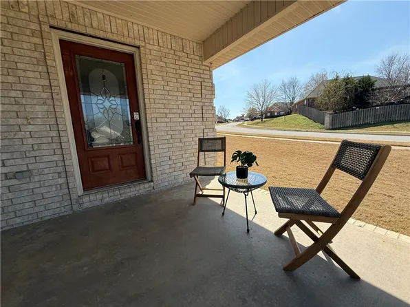 6297 W Milliken Bnd #6299-W, Fayetteville, AR 72704