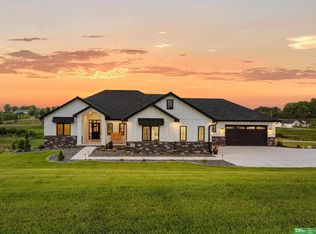 22906 Copper Ridge Rd, Gretna, NE 68028
