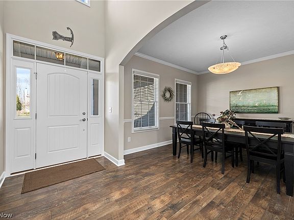 2nd image of 9663 Grand Oaks Trl