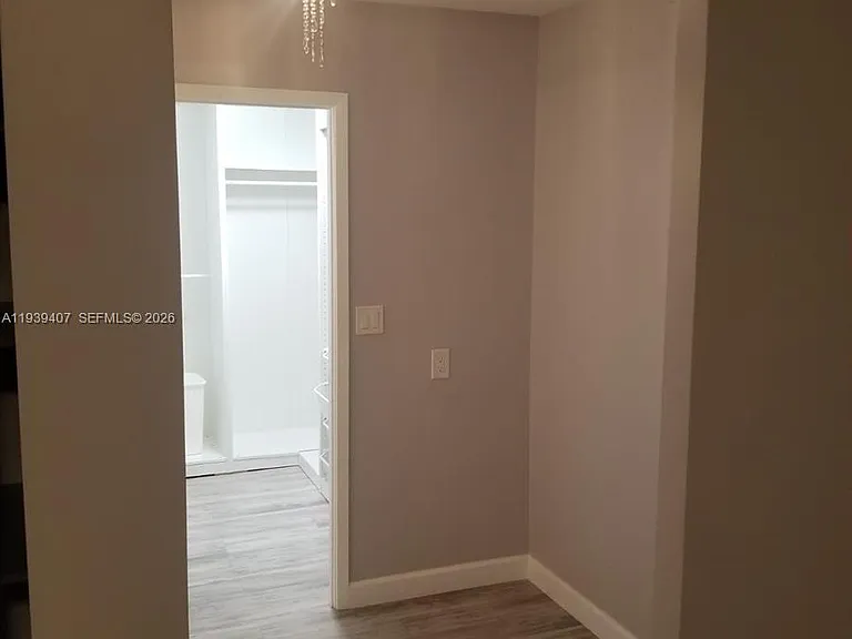 2500 Parkview Dr #2517 — Photo 14