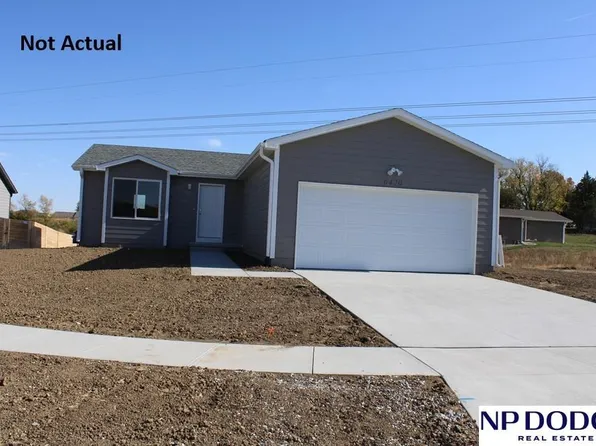 7640 N 50th St, Lincoln, NE 68514