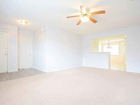 5th image of 4401 Beach Ball Dr