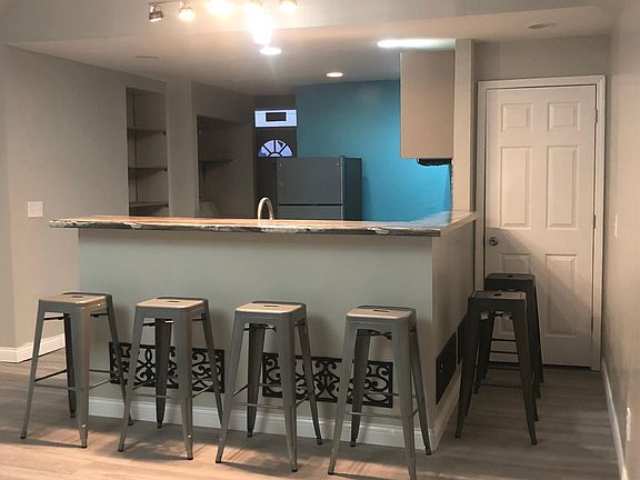 2nd image of 3811 Folsom Ave