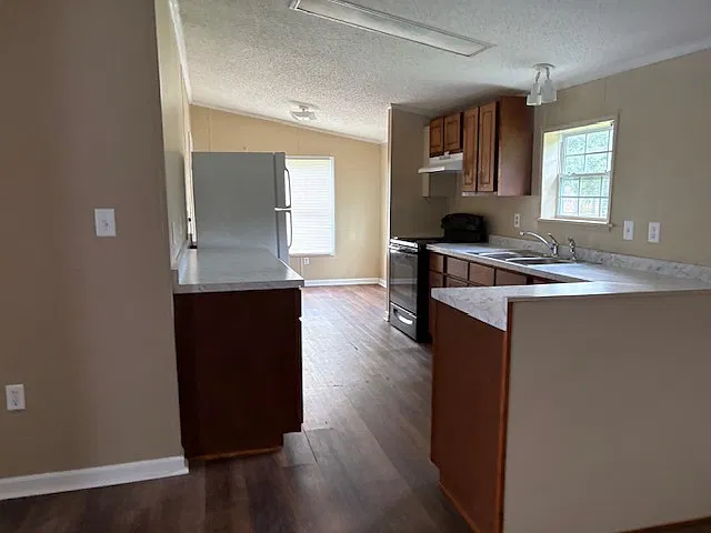 4 bed, 1680 sqft, $1,500 — Photo 3