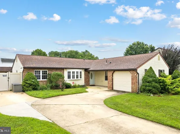 20 Edinburgh Rd, Blackwood, NJ 08012