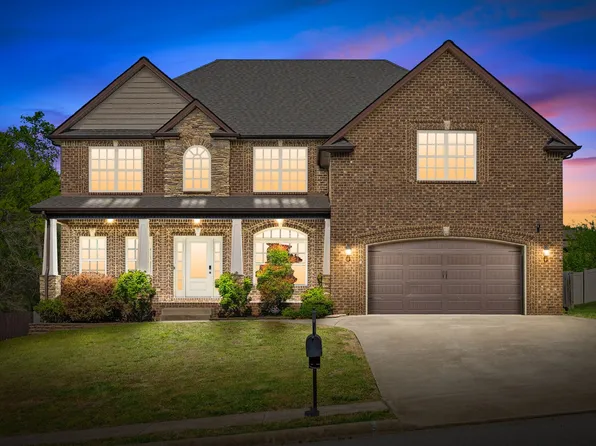 3148 Timberdale Dr, Clarksville, TN 37042