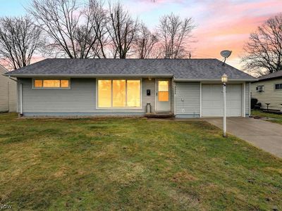 9924 Manorford Dr, Parma Heights, OH, 44130