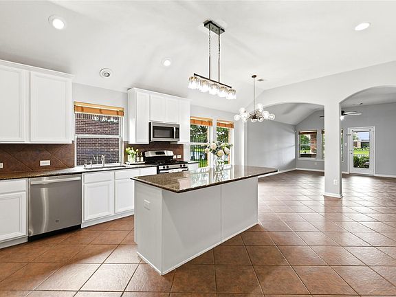 3rd image of 26210 Christen Canyon Ln