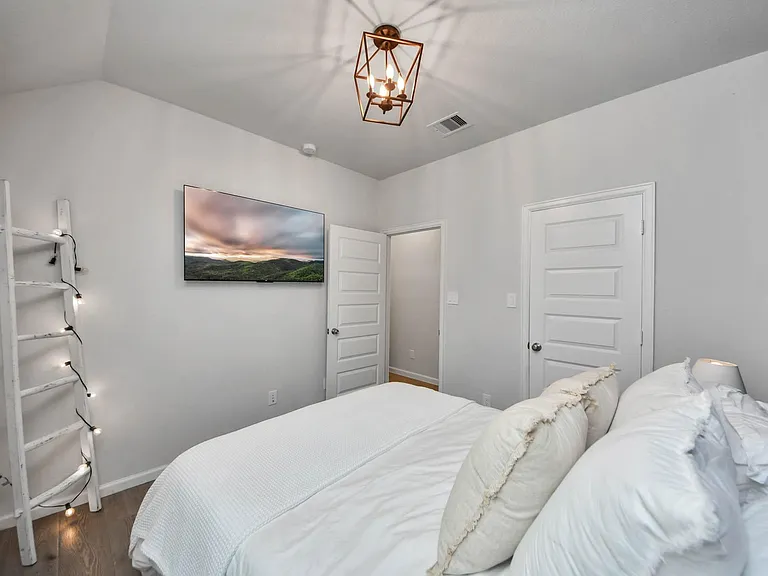 4219 Colony Ln — Photo 30