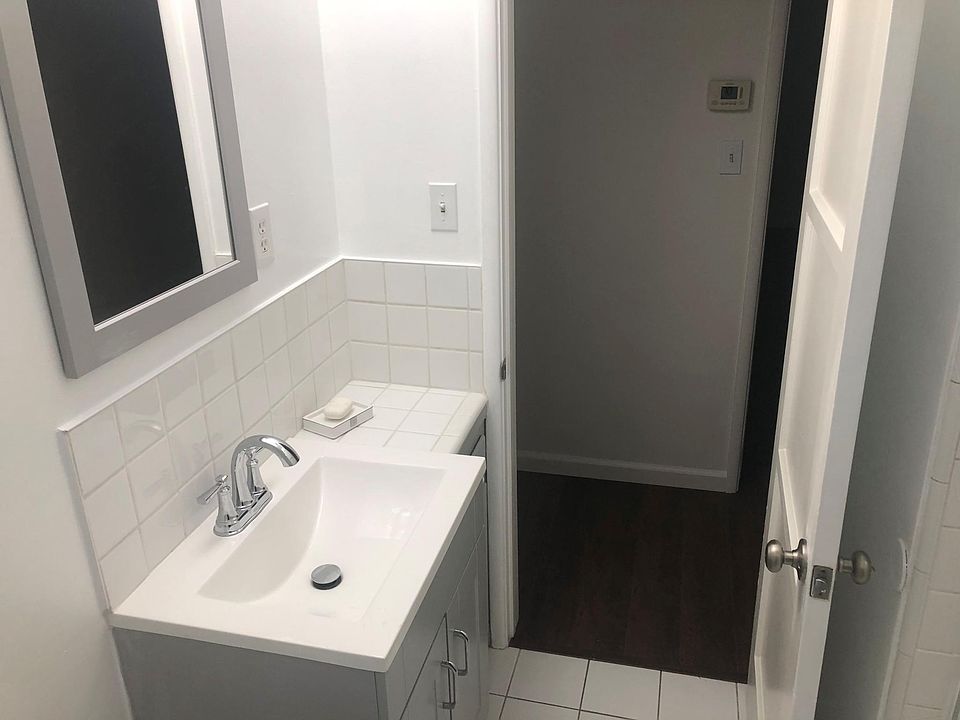 1st image of 5003 Faust Ave