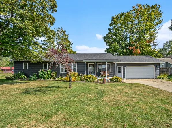 263 S 16th St, Otsego, MI 49078