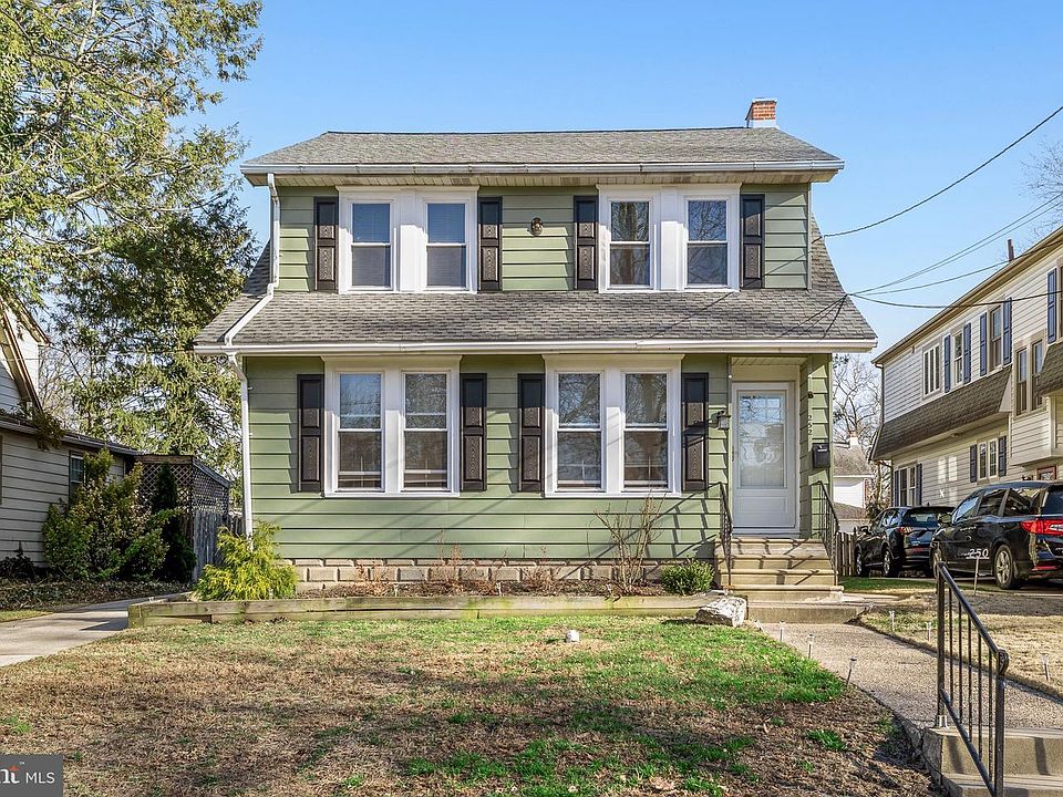 1st image of 252 Rhoads Ave