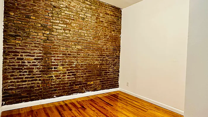 Rented by Compass | media 3