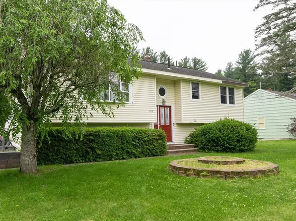 126 Forest Park Rd, Dracut, MA 01826
