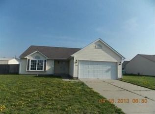 8970 Perry Ave, Franklin, OH 45005