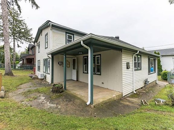 3rd image of 68 Perry Ave