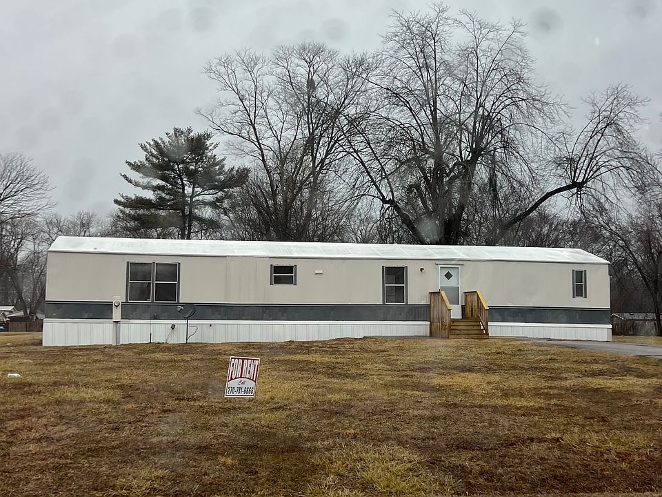 1st image of 125 Maplewood Dr