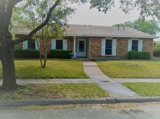 5008 Crutchberry Pl, The Colony, TX 75056