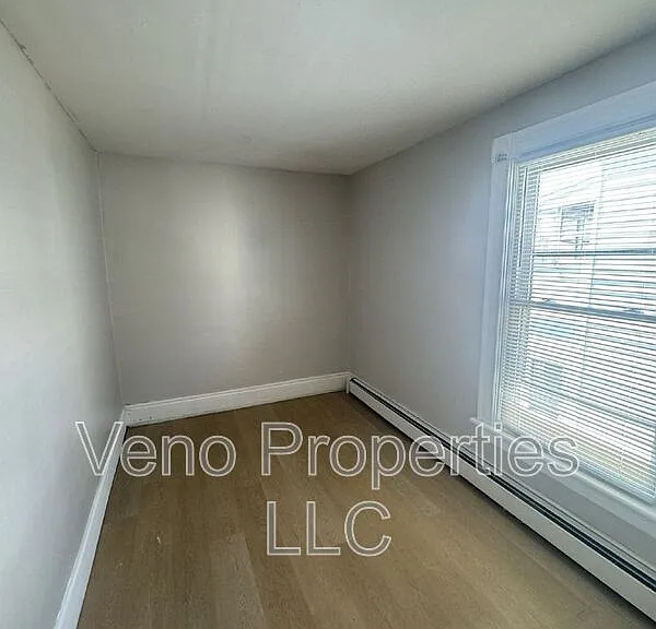 129 N 3rd Ave #2 — Photo 18