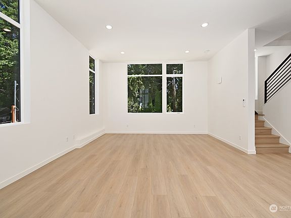 5th image of 17919 Stone Avenue N #B