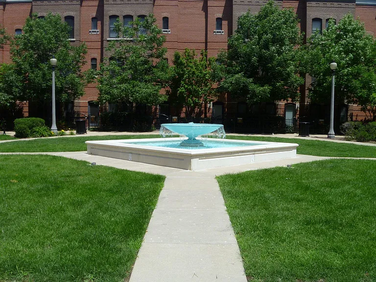 1525 S Sangamon St #802 — Photo 29
